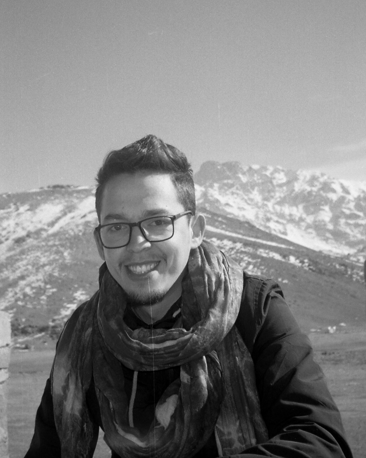 IEA033-B&W